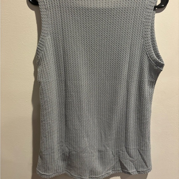 2 piece Athletic bundle size L - Picture 9 of 11